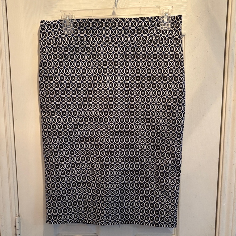Jules & Leopold Black and White Geometric Pencil Skirt